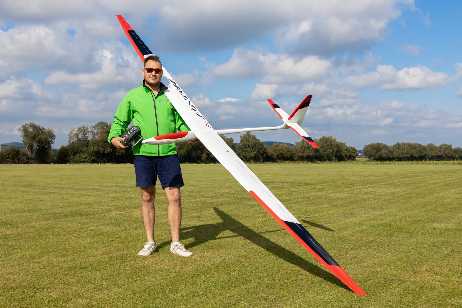 composite-rc-gliders.com